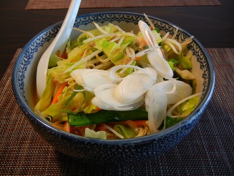 豚肉と野菜炒めの味噌ラーメン